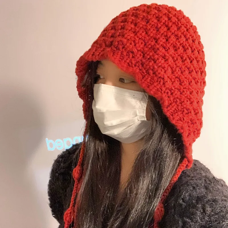 Женская кавайная шапка Новогодняя красная шапка для женщин Теплая шерстяная шапка с кисточками Милая и милая пуловерная шапка Ручная вязаная шапка для защиты ушей