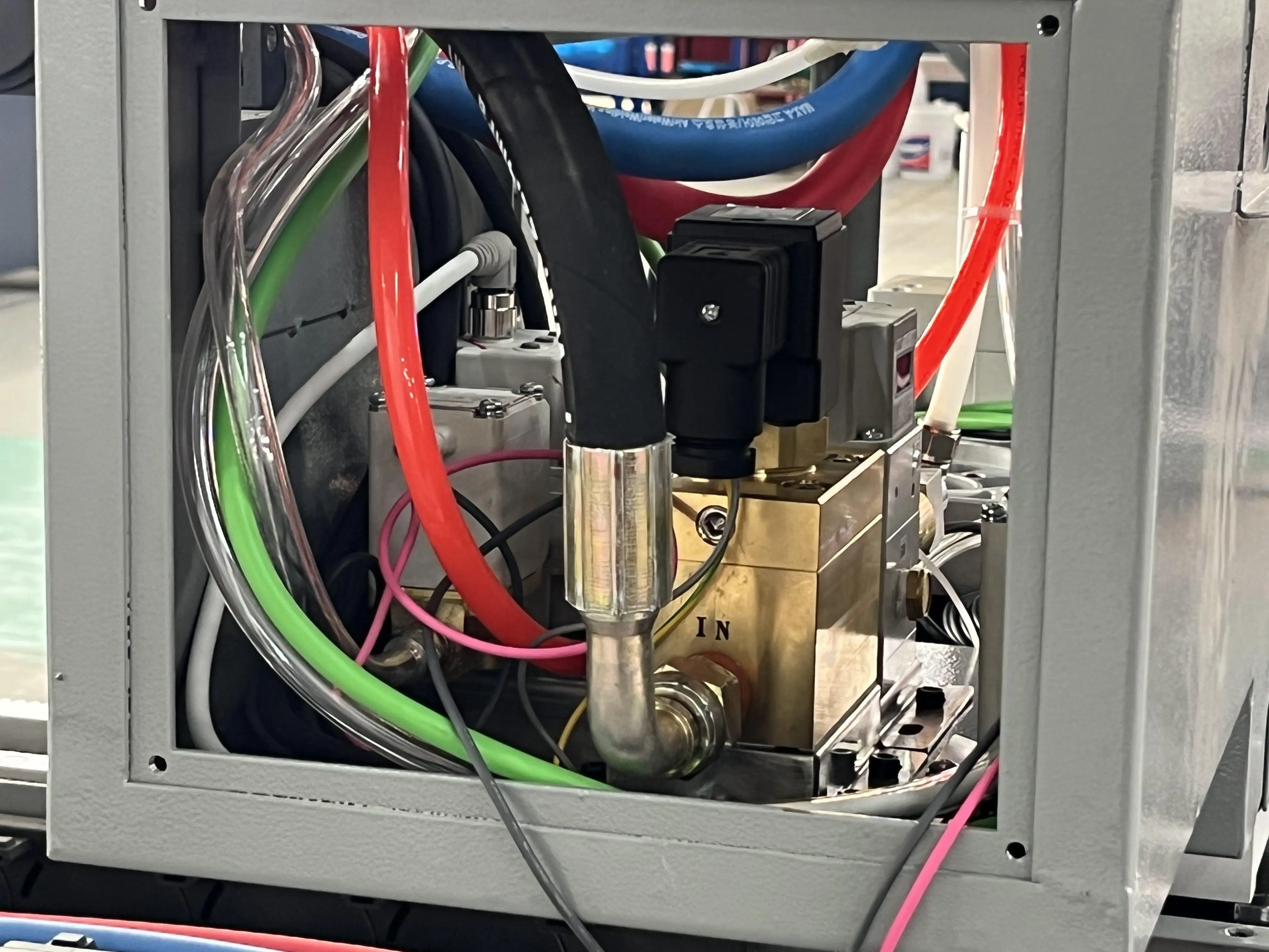 

3015 Fiber Laser Cutting System With Automatic Optical Path Alignment And Laser Power Monitoring For Consistent Performance