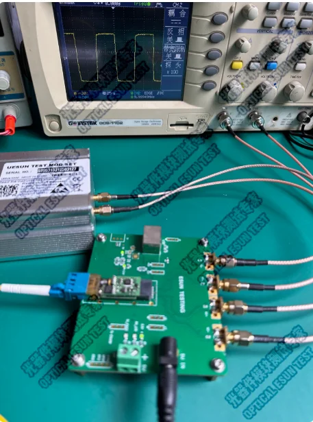 For Optical fiber transmission signal generator detects electrical signal change optical signal laser modulation signal TTL powe