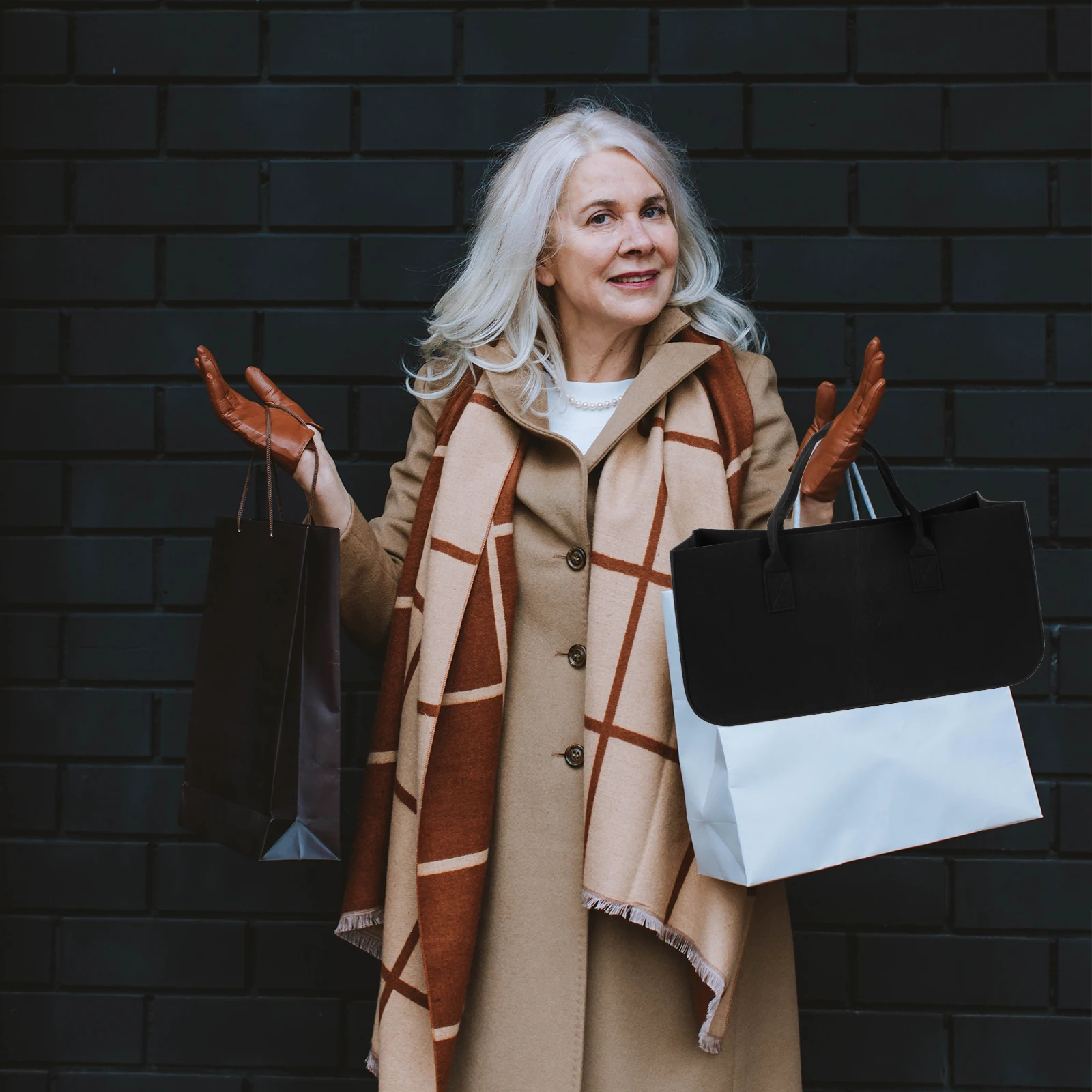 

1Pcs Large Capacity Storage Bag Folding Laundry Pouch Household Portable Handheld Sundry Organizer Simple Carrying Tote