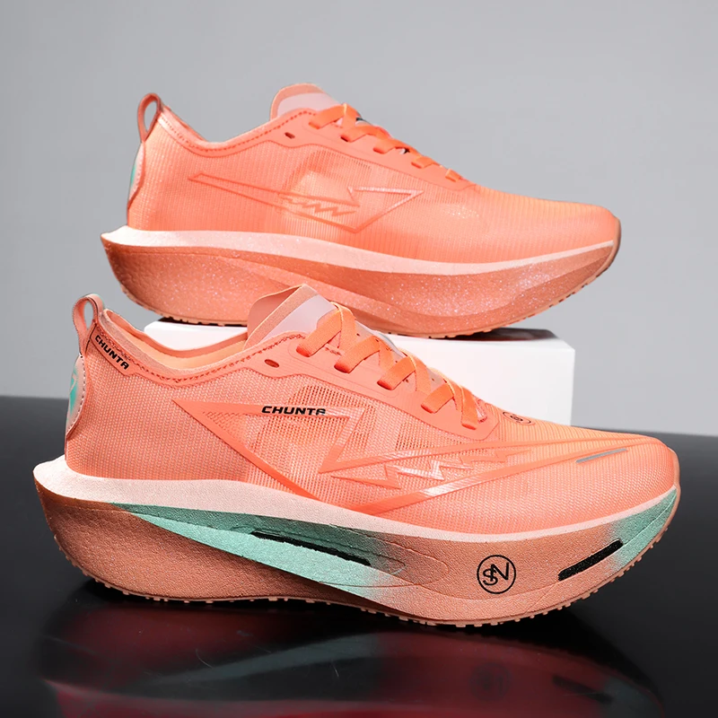 Chaussures de sport polyvalentes pour hommes, nouvelle mode, quatre saisons, confortables, semelle épaisse, résistantes à l'usure, chaussures de course et de loisirs