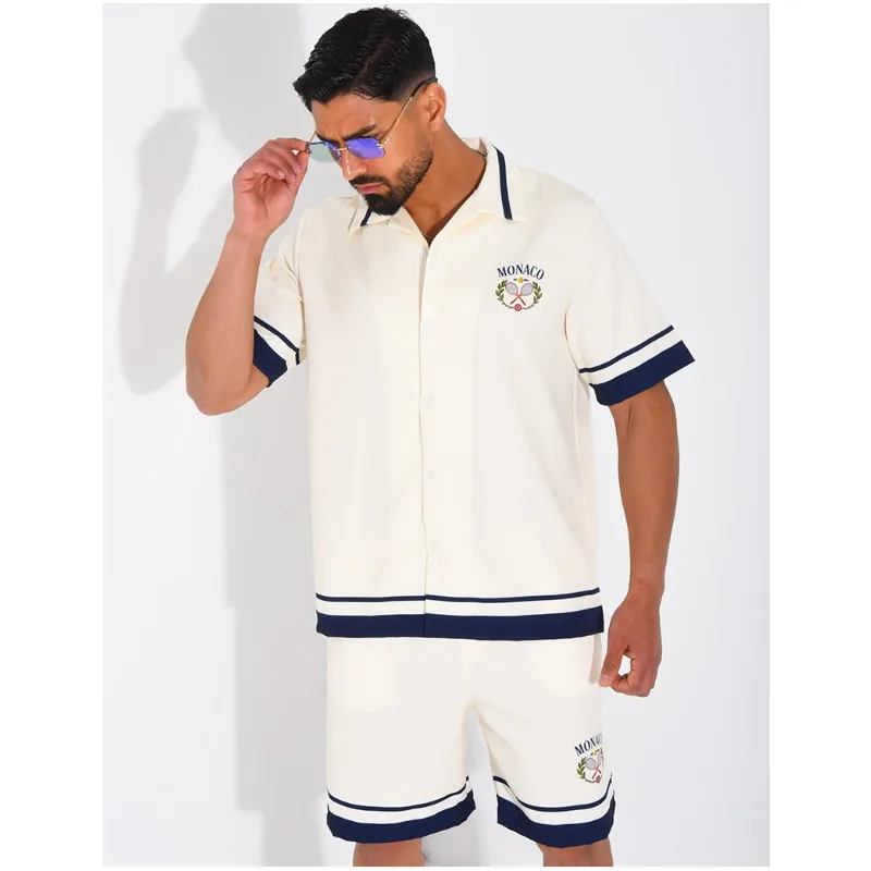An Absolutely Trendy Men's Shirt Set, The Perfect Choice for Travel, Featuring Simple Color Matching and A Hot-looking Outfit view 3