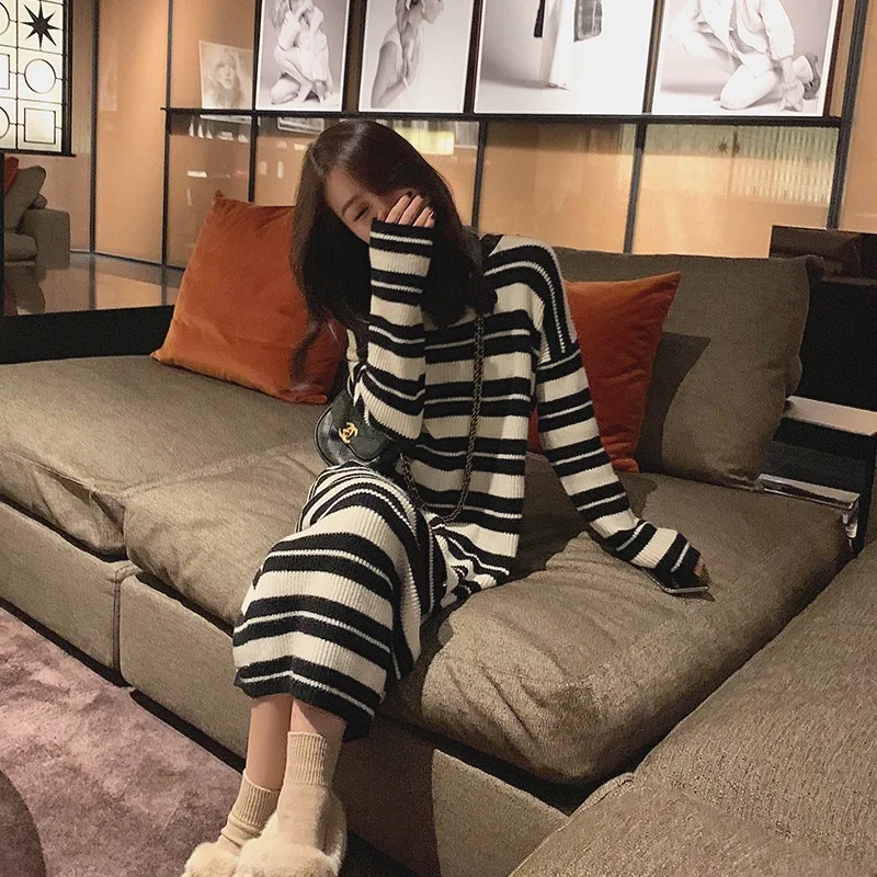 

Autumn and winter new women's sweater 100% pure wool knitted straight tube O-neck long skirt loose high-end striped pullover