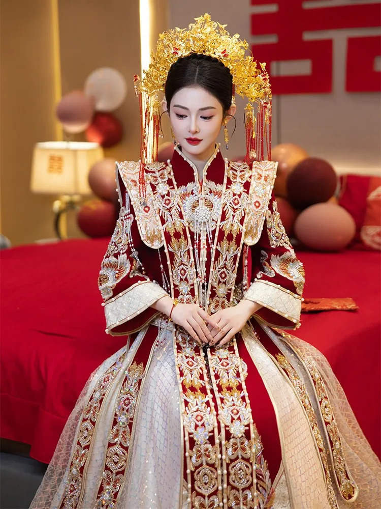 

New wedding dress for brides Chinese-style toasting and pavilion large size