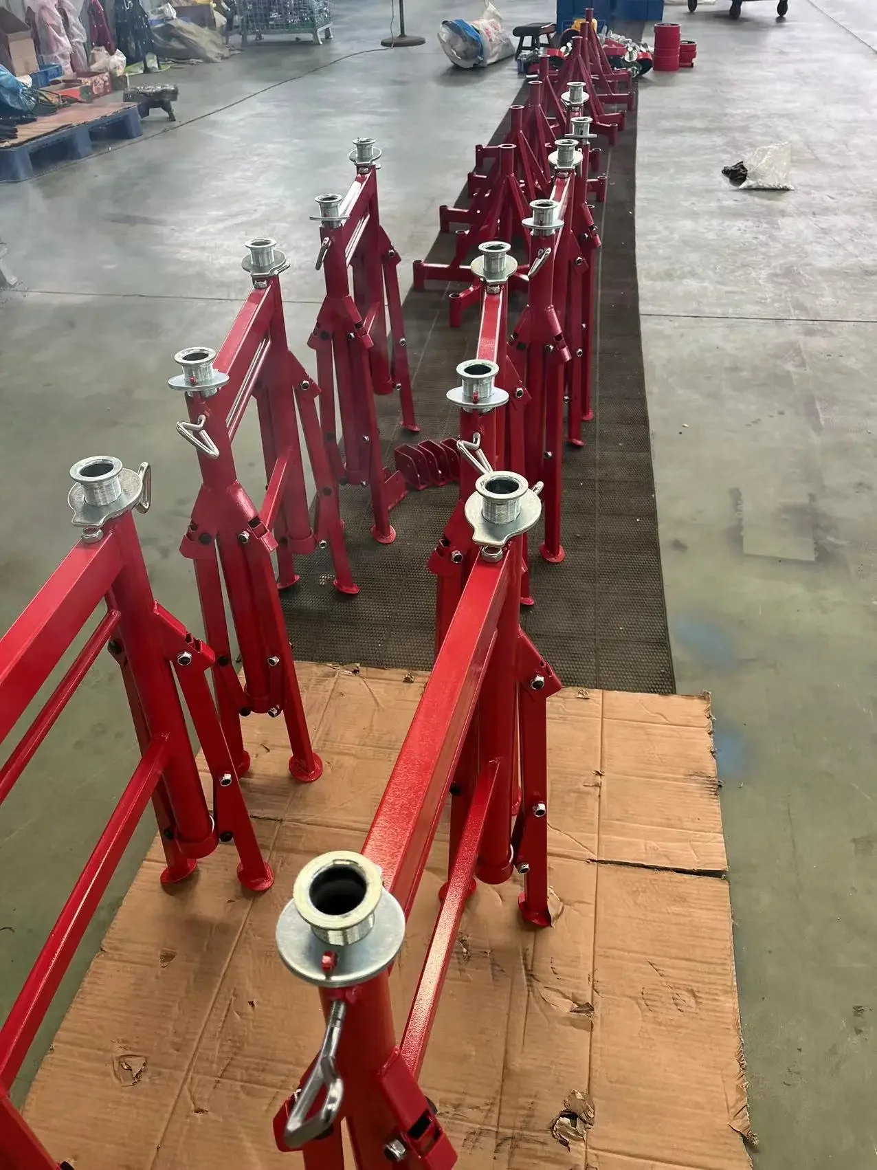 2025Vier Bein höhenverstellbare Doppelrollen-Rohrständer H403 E-Work Heavy Duty