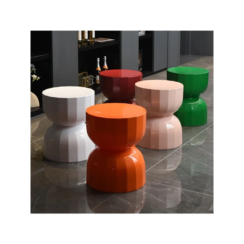 

Creative personality corner few Nordic chronograph hourglass edge few designer sofa small coffee table small apartment stool