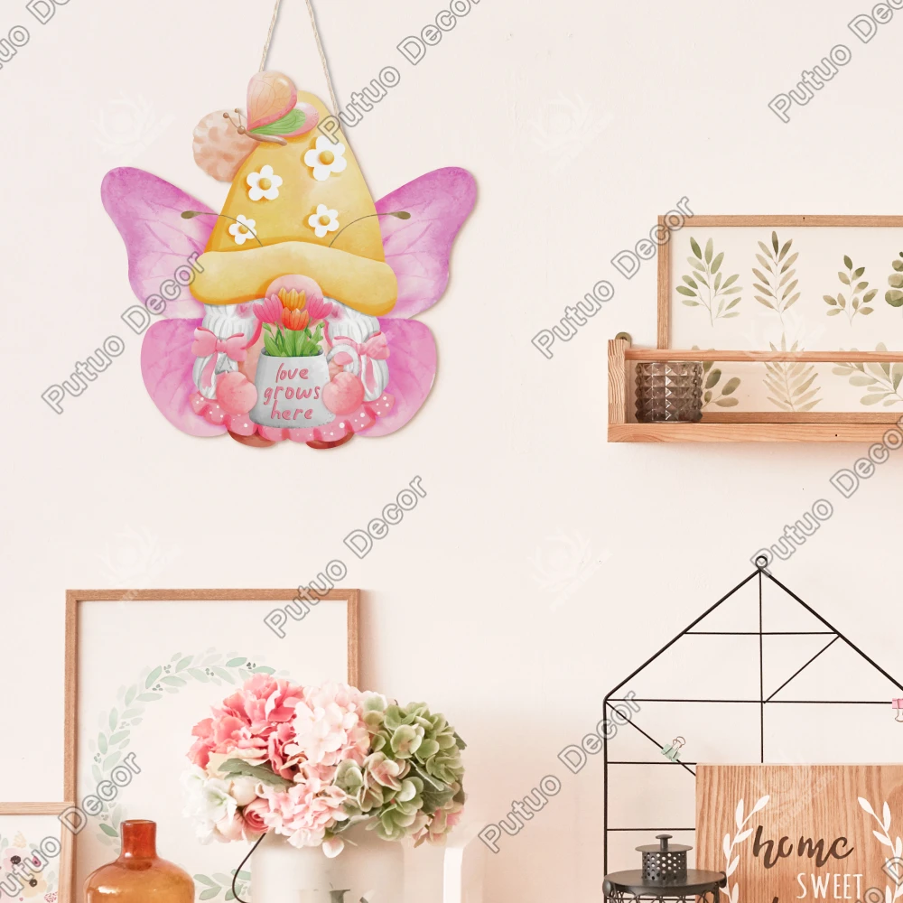 

Putuo Decor 1pc Butterfly Gnome Wooden Hanging Sign, Love Grows Here,Wall Art Decor for Home Farmhouse Florist's Shop Cafe,Gifts