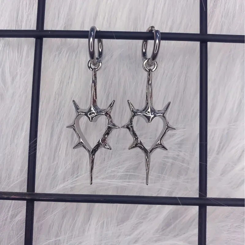 Goth Thorn Heart Earrings Korean Fashion Cross Earrings for Women Punk Charms Earring Grunge Jewelry Hip Hop Vintage Accessories
