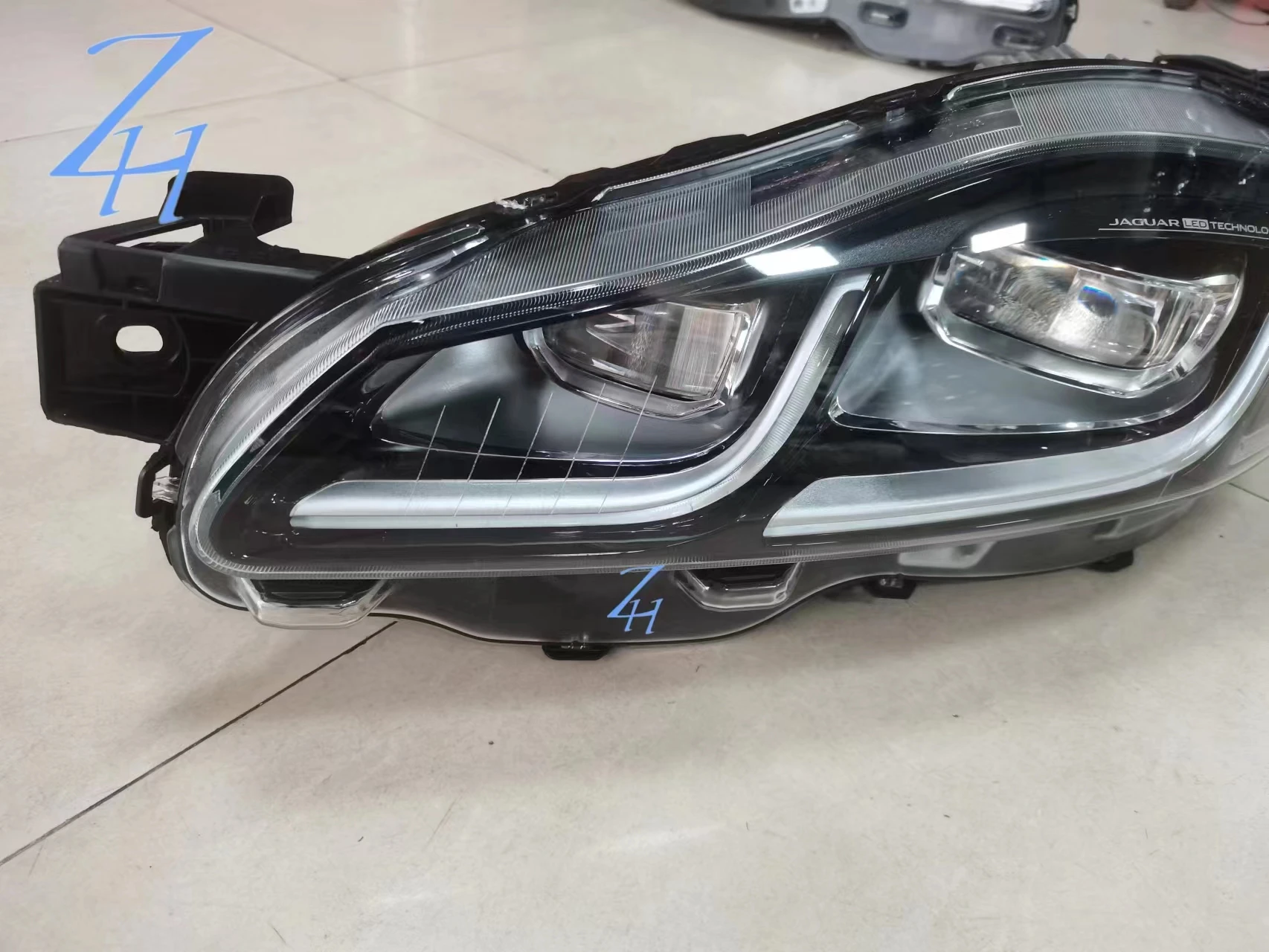 For Jaguar xj automotive headlights led headlights assembly 2016-2020 old model to new original factory non-destructive installa