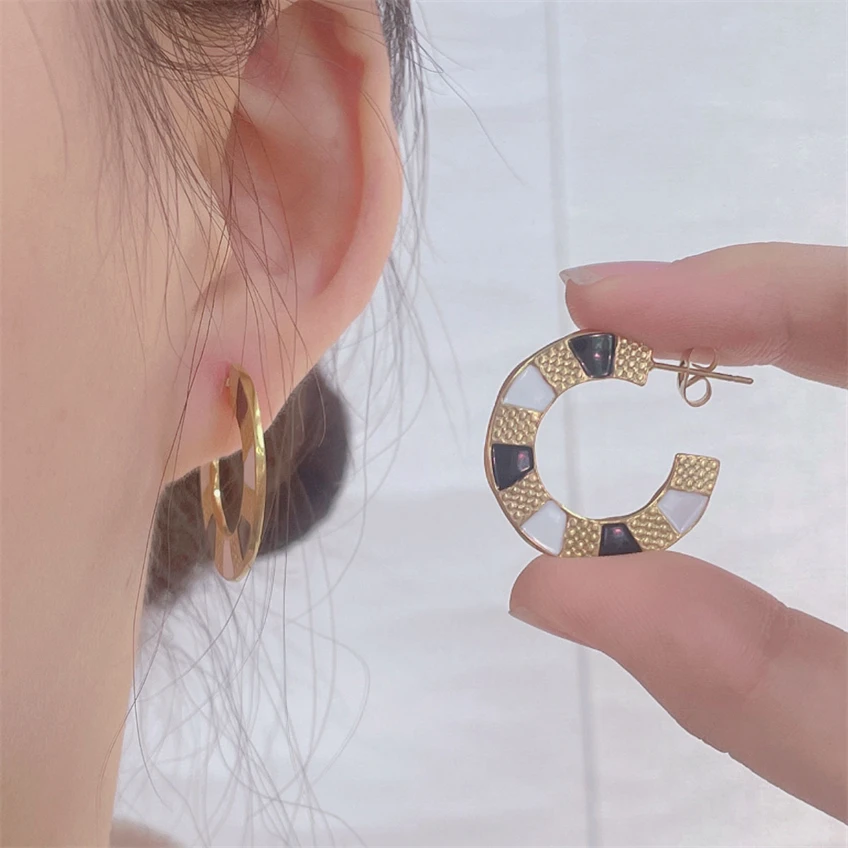 316L Stainless Steel New Fashion Fine Jewelry 9 Colors Colorful Single Side Paint C-shaped 3cm Circles Hoop Earrings For Women