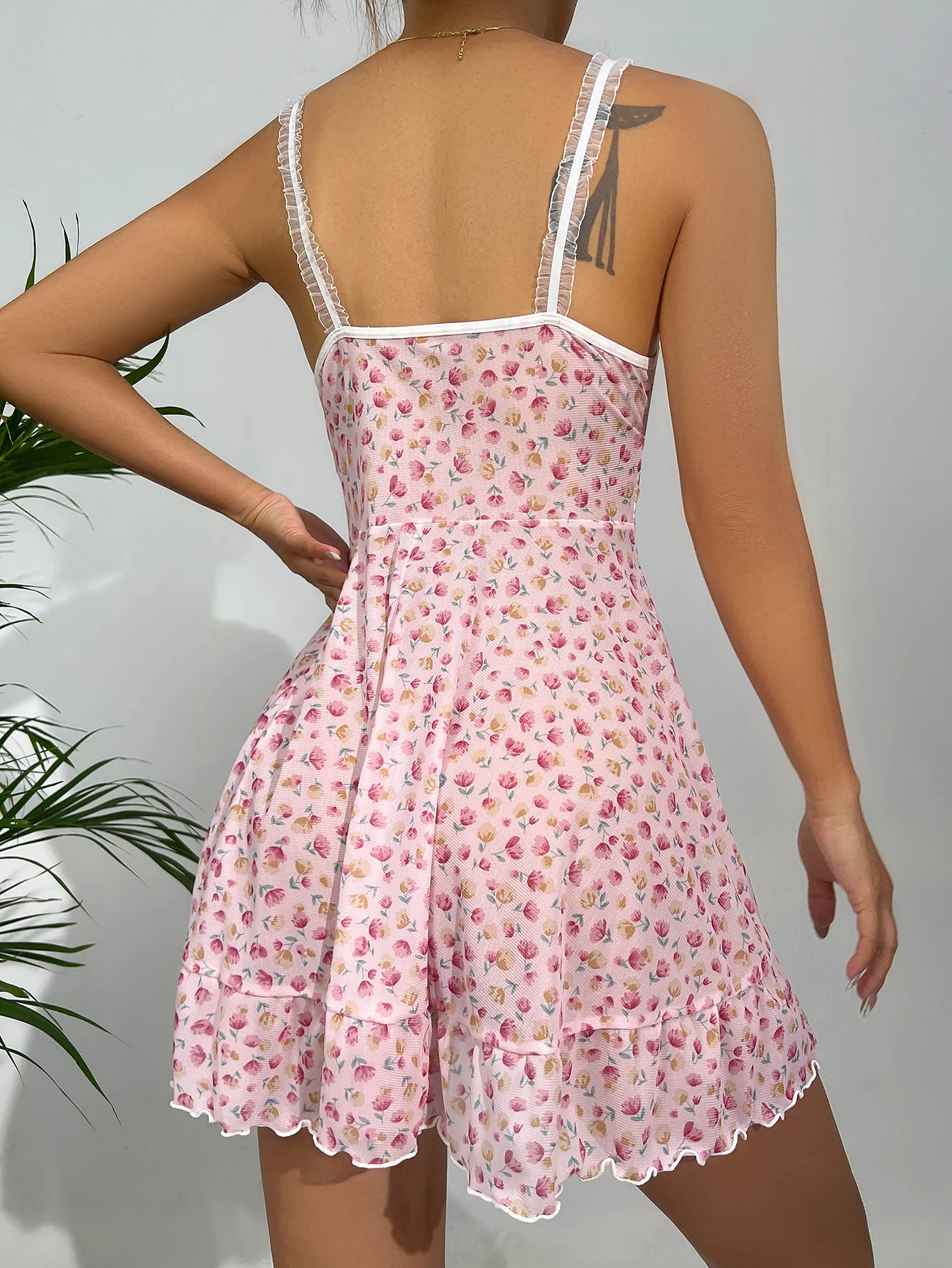 Summer Pink Pajama Sexy Dress Floral Printed Lace for Women Home V-neck with Strap Camisole Nightdress