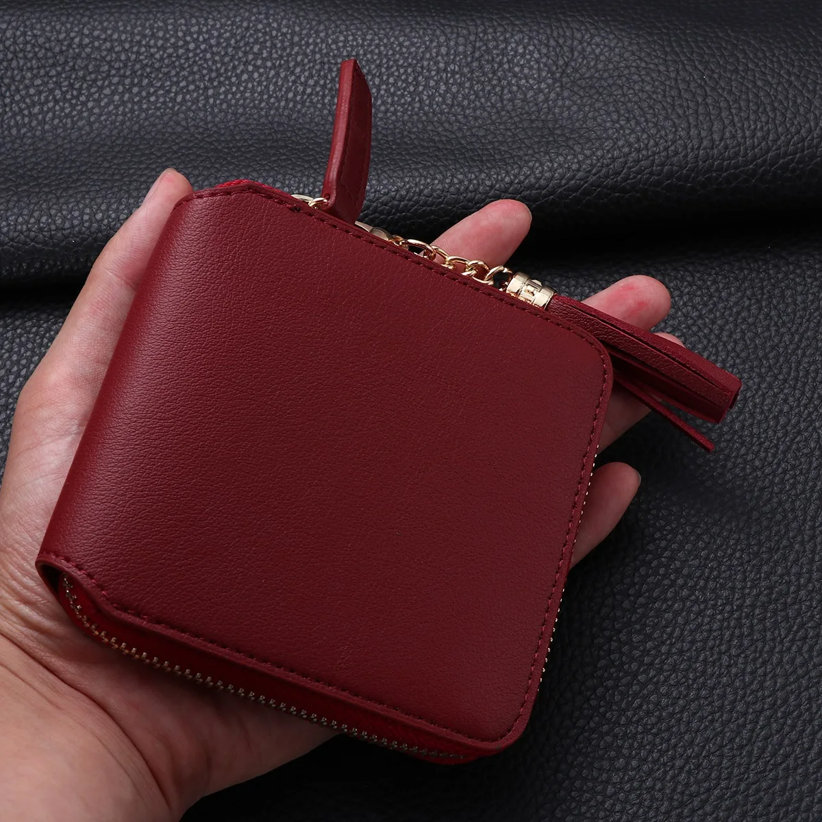 

Short Wallet For Women Fashion Pu Mini Purse 10X10.5X2.1Cm Lightweight Zipper Clutch Tassel Handbag Daily Use Wine Red