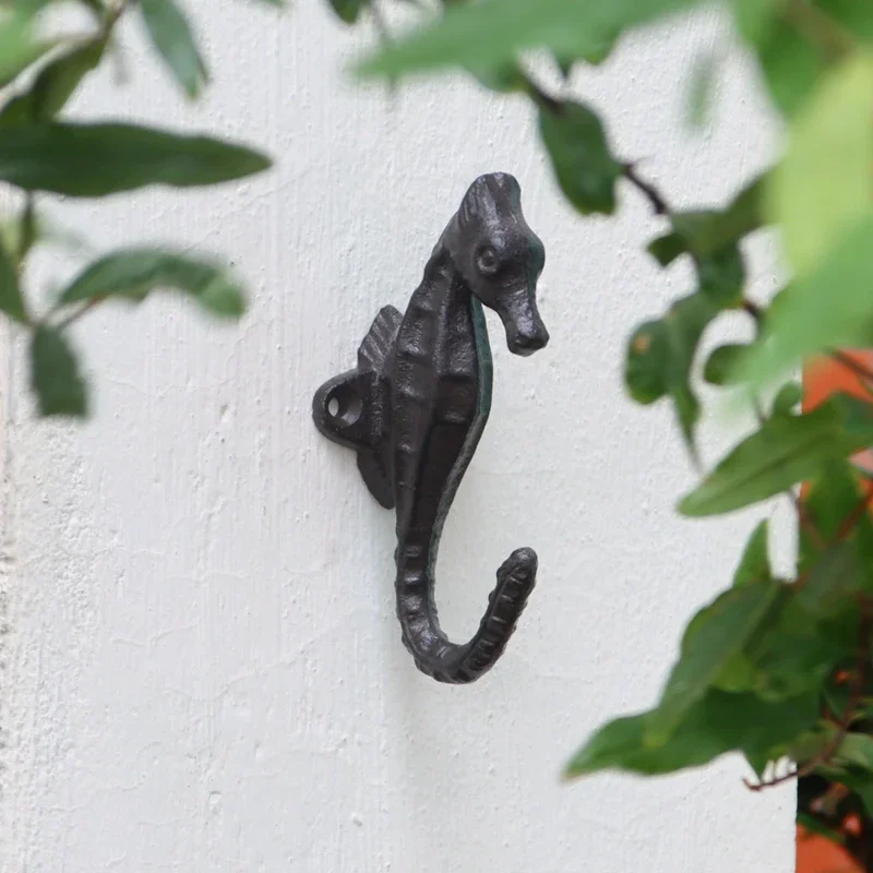 European Cast Iron Seahorse Decorative Hooks Key Storage Hanging Wall Creative Vintage Shelf