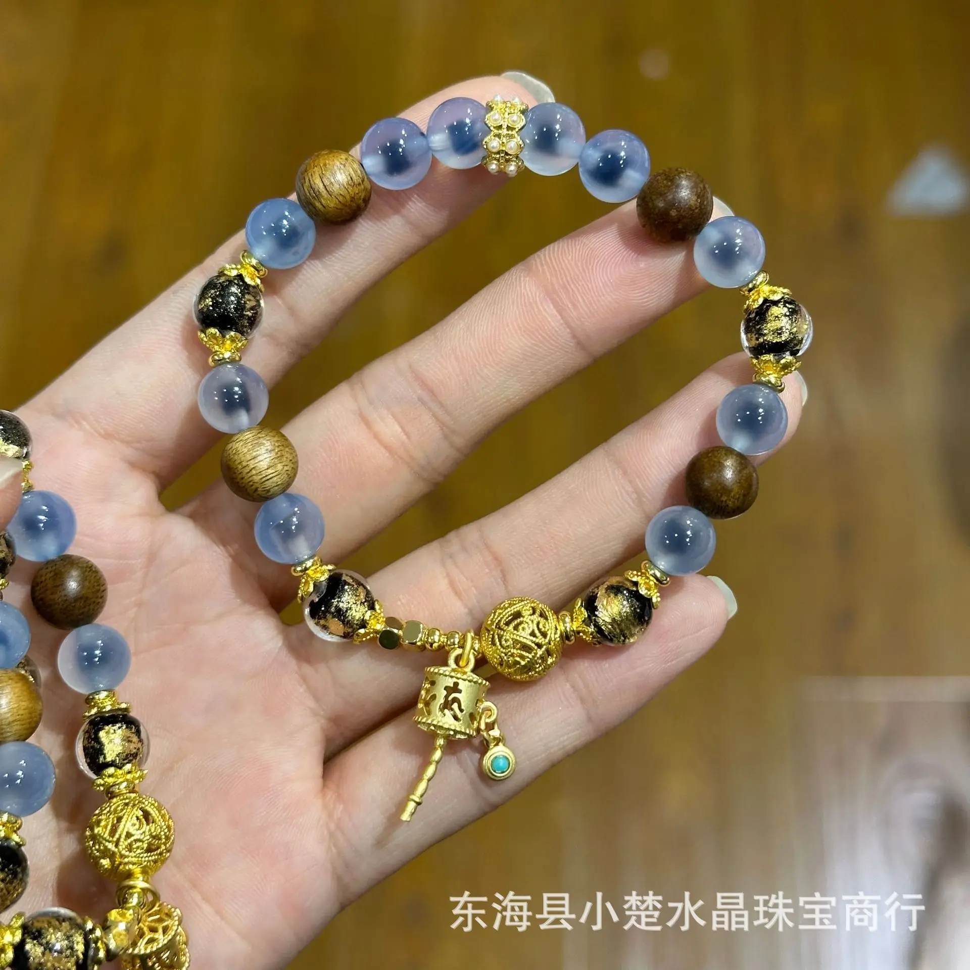 新ブルーシュガーハート瑪瑙祈りの数珠、琴南木の丸いビーズ付き、高級文化創造寺院女性用ブレスレット、幸運の手飾り
