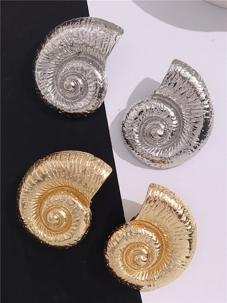 HUANQI Gold Color Big Sea Snail Earrings for Women Girls Earstuds Vintage Fashion Heavy Alloy Party Exaggerated Jewelry Gifts