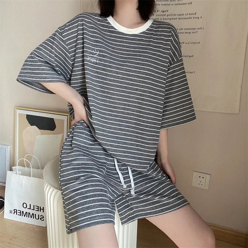 

Female Summer New Pajamas Set Women Striped Cotton Fashion Embroider Short Sleeve Shorts Sleepwear Suit Casual Home Clothes
