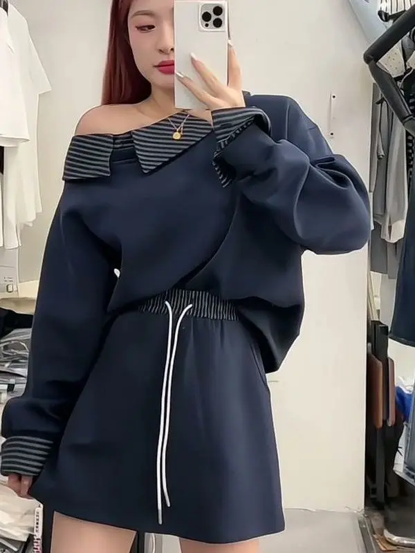 Korean Style Casual Stripe Splicing One Shoulder Sweatshirt High Waist Color Block Short Skirt Two Piece Set Fashion Design