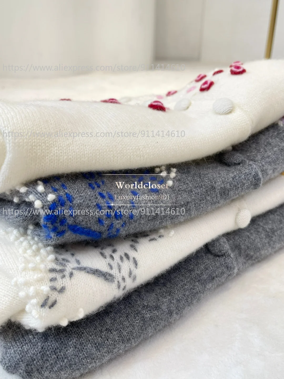 

High Quality Grey Color Embroidery Long Sleeve Knit Women White Cardigan Tops