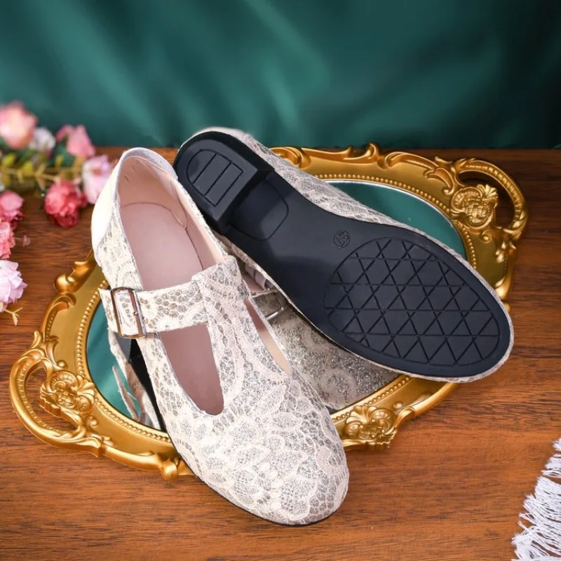 أحذية رياضية أحذية الرقص قاعة الرقص اللاتينية أحذية النساء BD 137 حذاء حديث جودة عالية تكلفة الأداء 100% منتج إيجابي كعب كوف