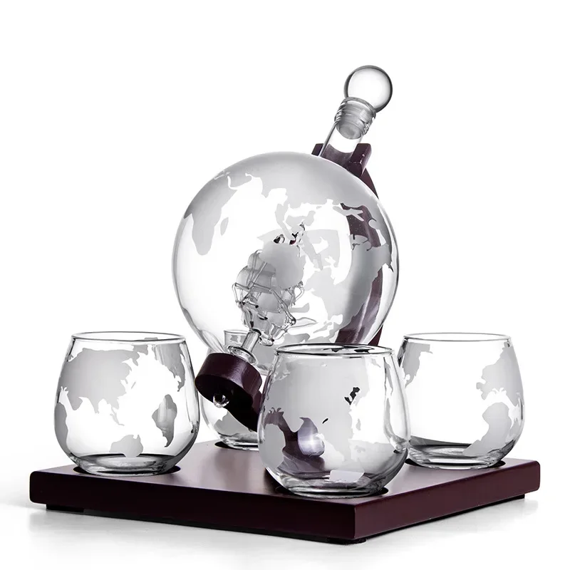 Hellodream creative home bar 5 Pcs map globe Whiskey Decanter Set with Wooden Bracket