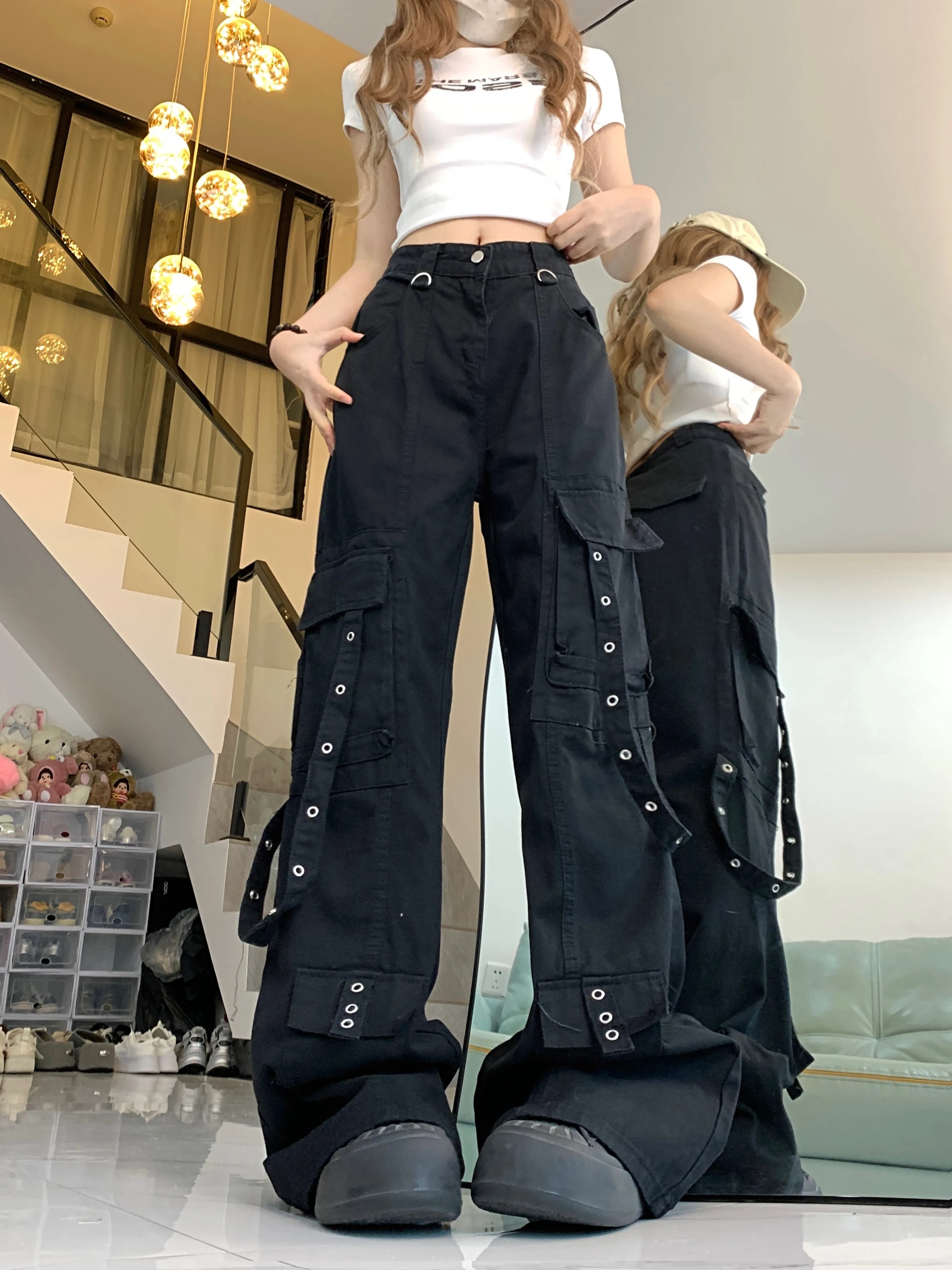 

American Vibe Style Cargo Pants for Women with Design Sense, High Waist, Slimming Look, Narrow Wide Leg Pants