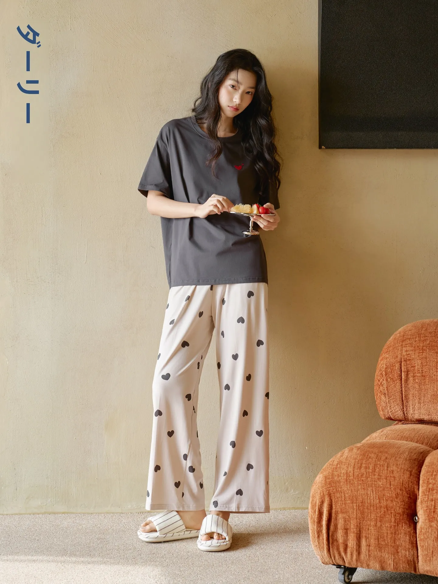 ensemble-de-vetements-d'interieur-pour-femme-darlly-en-pur-coton-nouvelle-collection-2026-imprime-manches-courtes-fin-anti-acariens-sensation-rafraichissante