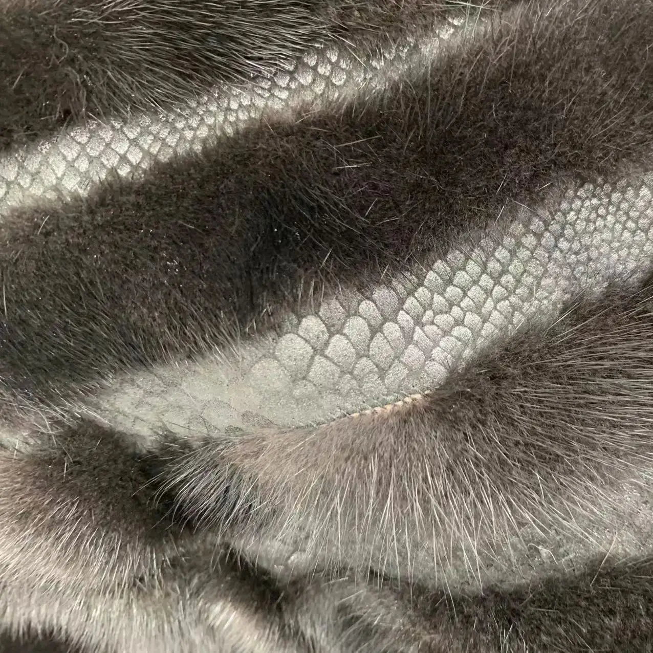 ขนมิงค์จริง O-neck สําหรับผู้หญิงพื้นฐานขนเล็กชิ้น 250482