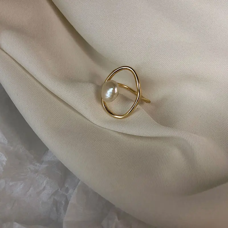 Promotion Jewelry Round Plastic Pearl Yellow Gold Color Ladies Party Ring Wholesale For Women Birthday Gifts No Fade