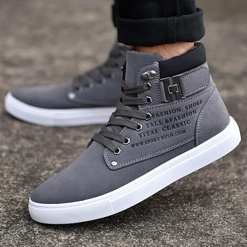 Scarpe da uomo moda stivali maschili Sneaker Casual da uomo scarpe da tavola alte scarpe da uomo stringate retrò Zapatos Hombre 2024 nuovo coreano