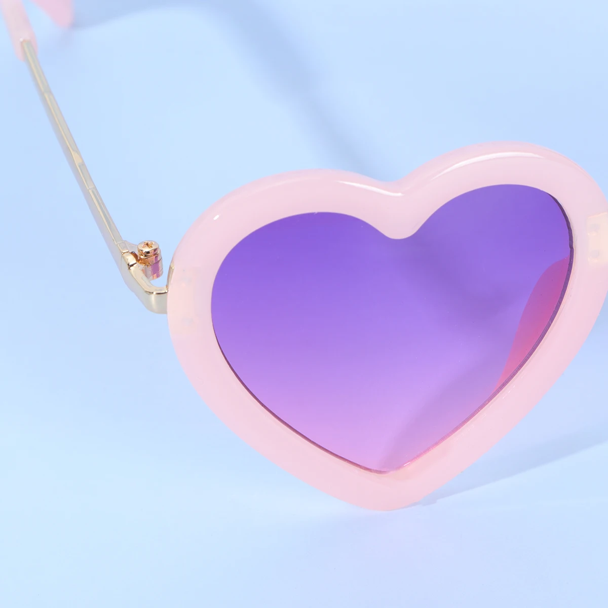 Occhiali da sole a forma di cuore per donna Moda frutta rosa Occhiali leggeri e durevoli Accessorio per costume da festa di San Valentino