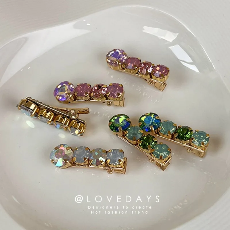 

Корейские блестящие заколки для волос со стразами для девочек-подростков, милые разноцветные заколки-зажимы для челки, очаровательные повседневные и праздничные аксессуары для волос