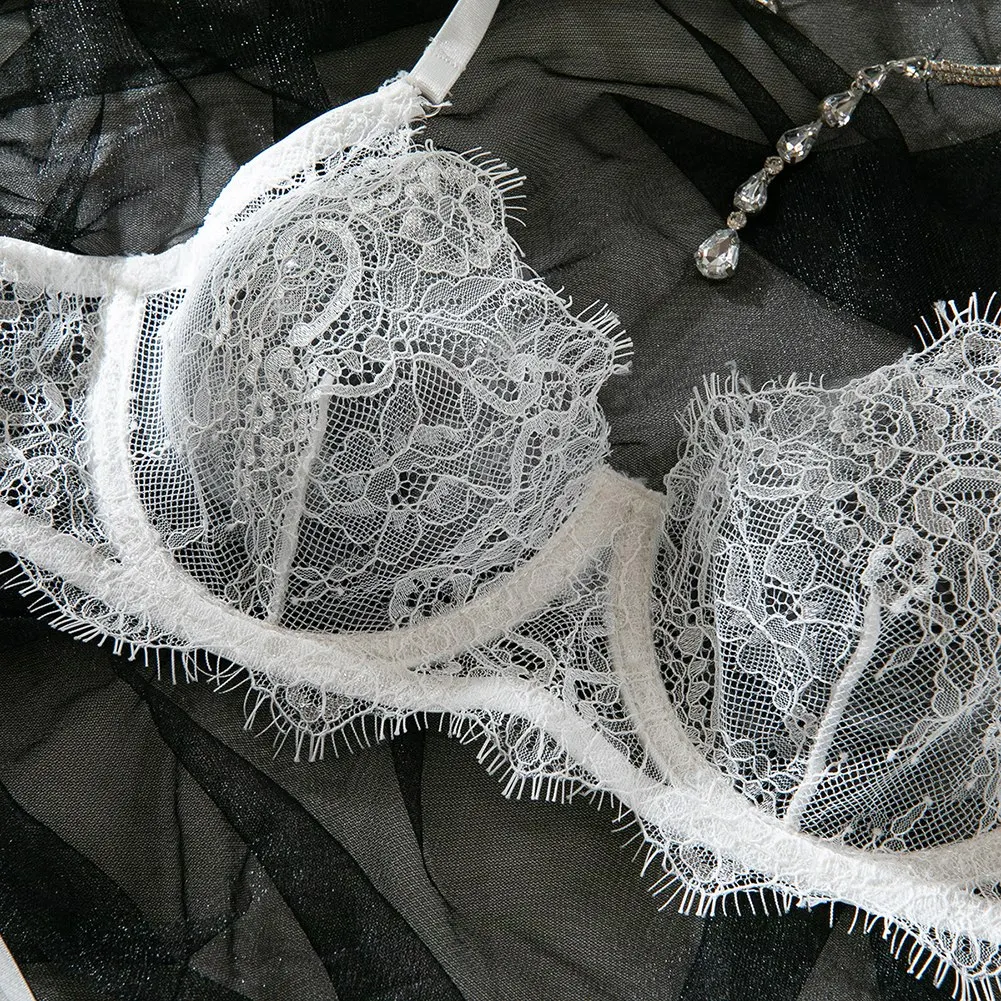 

Womens Lace Sexy Thin Hollow Bra TBack Underwear Set See Through Exotic Sets Underwear Embroidery Bralette Suit 2024