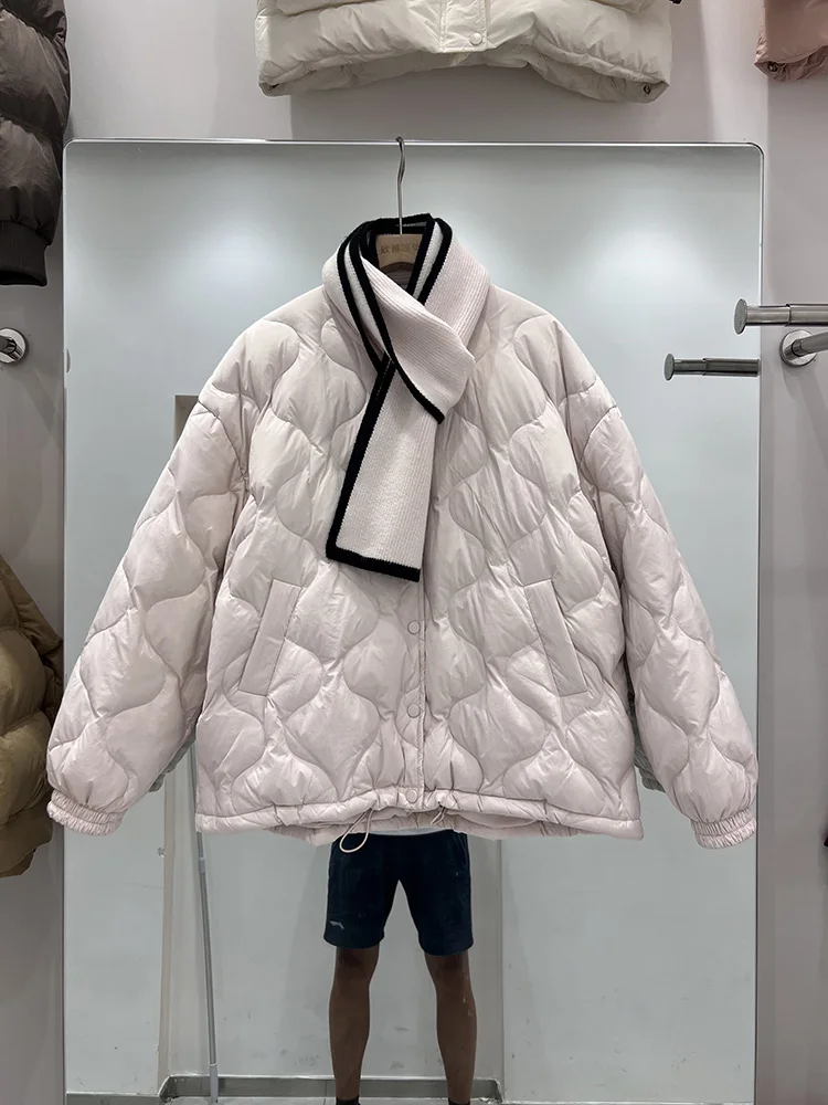 وشاح محبوك بياقة بيسبول قصيرة بتصميم جديد لشتاء 2025، سترة بيضاء مبطنة للنساء، معطف أنيق متعدد الاستخدامات #5