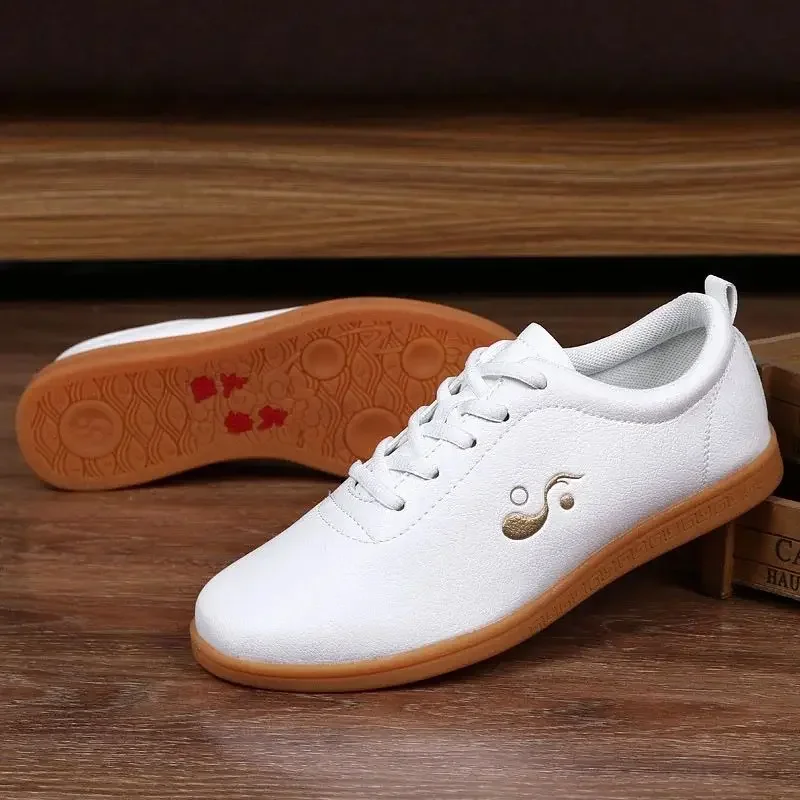 أحذية فنون الدفاع عن النفس للأزواج المهنية أحذية تاي تشي مريحة خفيفة الوزن أحذية تدريب الكونغفو أحذية رياضية خارجية غير قابلة للانزلاق