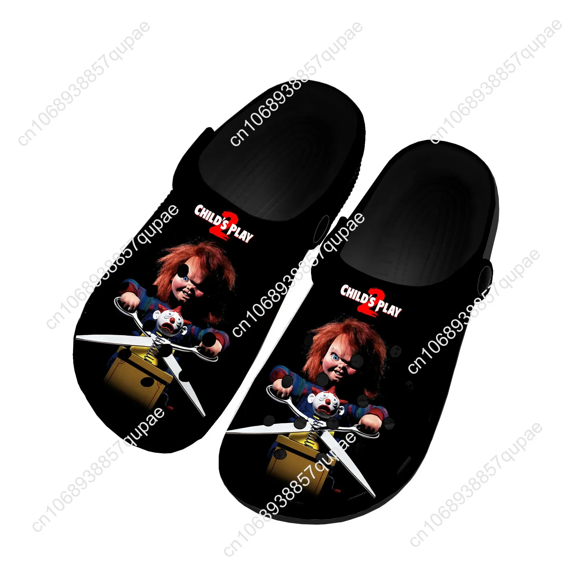 Tamancos personalizados para homens e mulheres, filme de terror, crianças brincam Chucky, casa, sapatos de água, tamancos de jardim, chinelos de praia, juventude