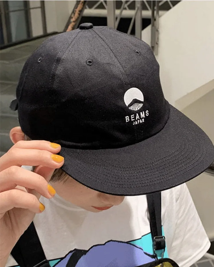 Japan Fuji Mountain embroidered Beams Snapback Fedora Autumn and Winter Caps For men and Women Gift for Boys