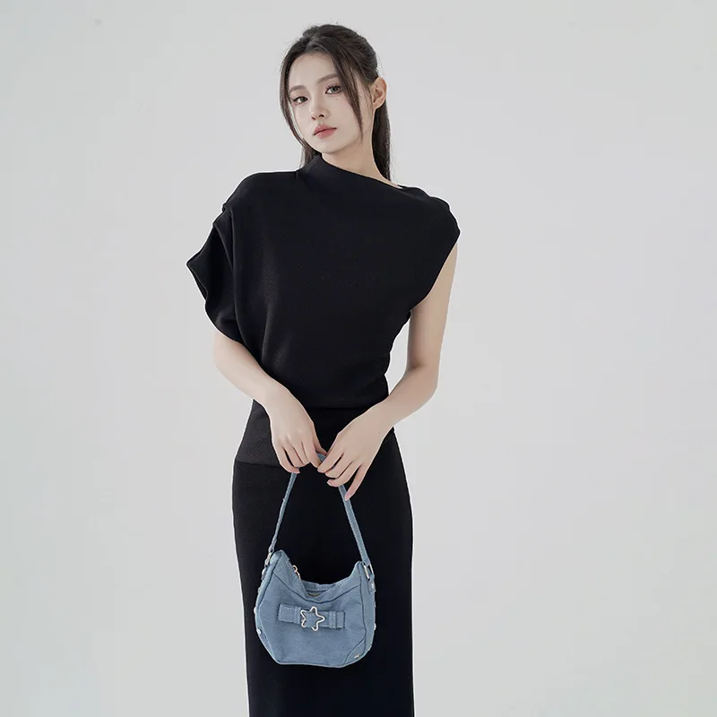 

Autumn knitted long dress, women's design sense, crowd pack, hip long skirt, light luxury, women's high-end sense black