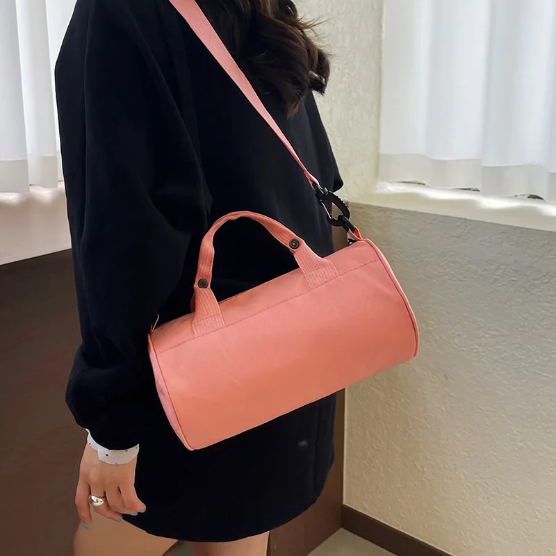 Custom Logo Oxford Cloth Drum Duffle Bag Adjustable Detachable Crossbody Strap Lightweight Sports Gym Travel Shoulder Handbag view 4