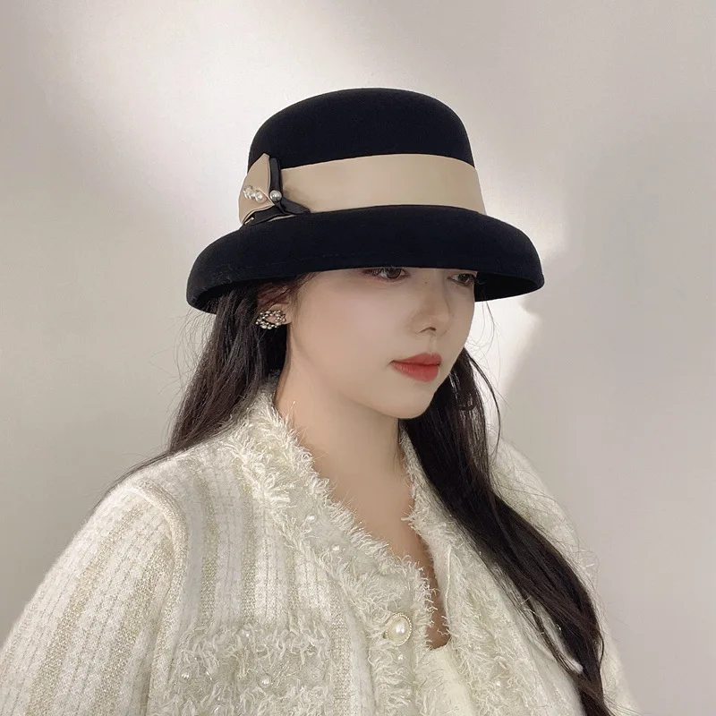 Hepburn style winter woolen top hat Women\'s fashion elegant Fisherman hat Light luxury pearl ribbon bell felt hat