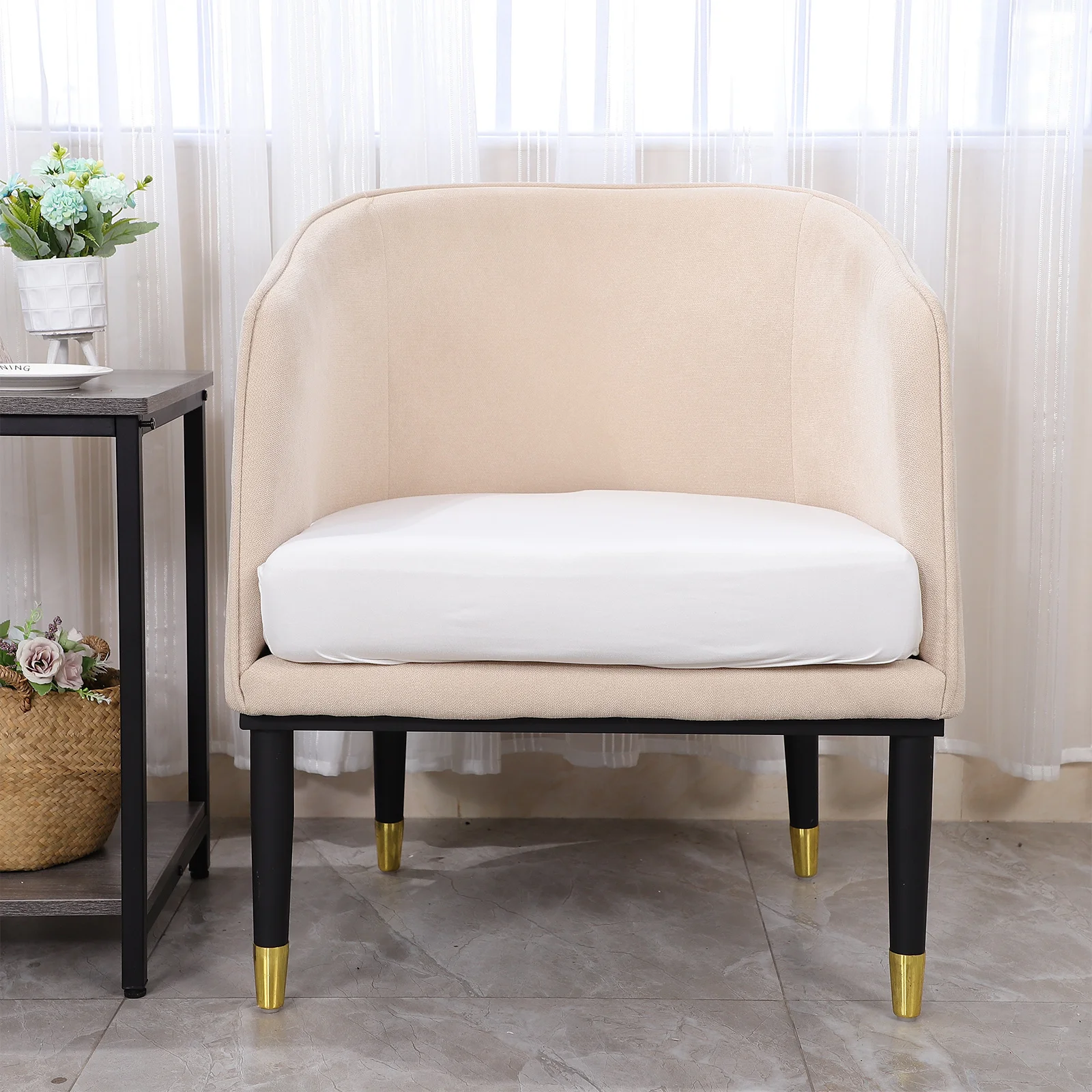 

1Pcs Polyester Sofa Cushion Cover Stylish Elastic Fit for Home Sofa Protector Lightweight Foldable Seat Cover for Dining Room