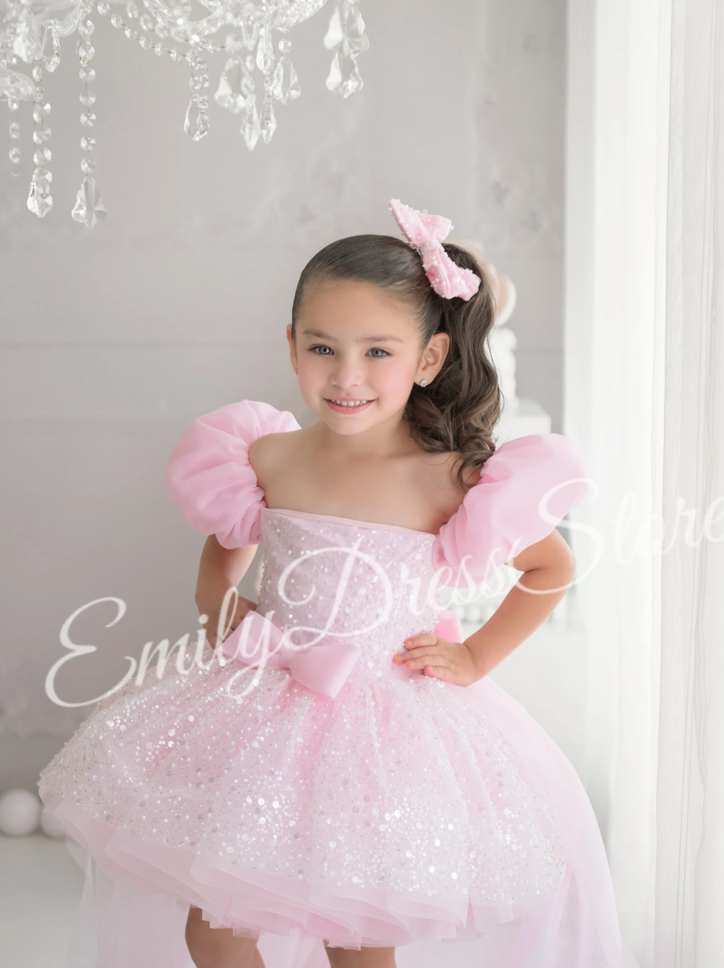 Customized Pink Flower Girl Dress For Wedding Baby Cute Pearls Puffy Mini Sequins Tulle Kids Birthday Party First Communion Gown