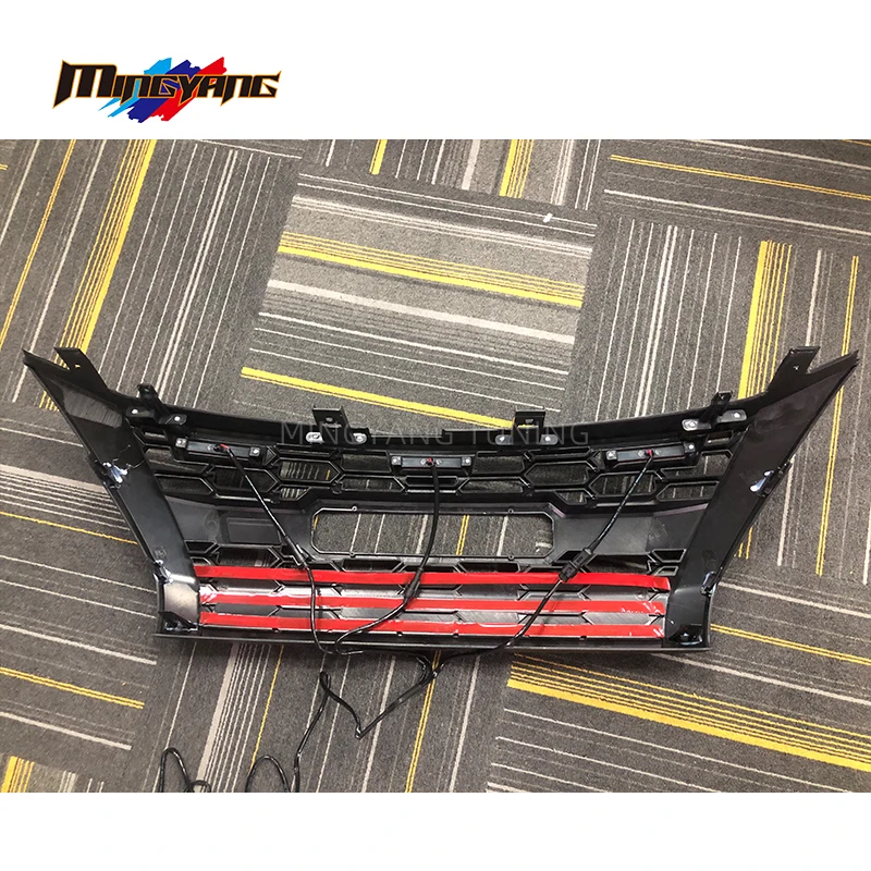 مصنع الساخن بيع جديد وصول المصد الأمامي مصبغة مع الضوء 2016-2020 لشوايات سيارة فورتشنر #4