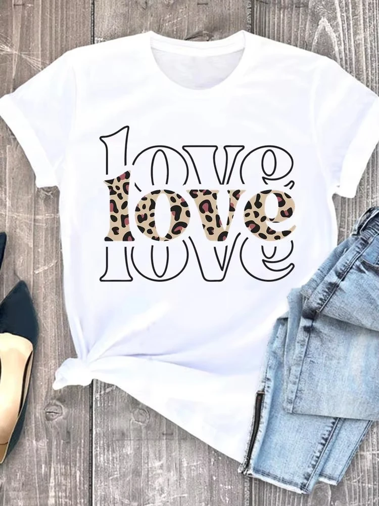 Funny Leopard Love Heart Sweet Fashion Women Tee T-shirts Casual Short Sleeve Regular Female Graphic T Shirt Summer Clothing MEN