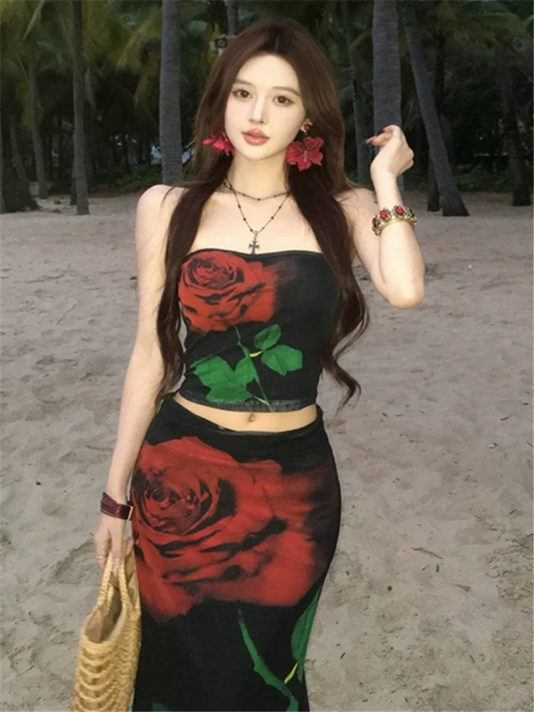 

New Summer Fashion Two Piece Dress Suits Holiday Women 2pc Strapless Floral Red Rose Print Vest Top&High Waist Pencil Skirt Sets