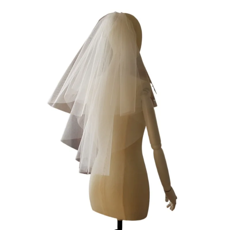 velo-da-sposa-semplice-con-proposta-di-registrazione-del-certificato-bianco-a-doppio-strato-velo-da-sposa-corto