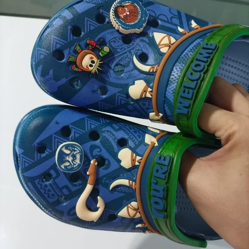 

Moana Unisex Beach Slippers Sandals Breathable Summer Clogs - Lightweight Non-Slip Garden Shoes For Kids & Adults Gift