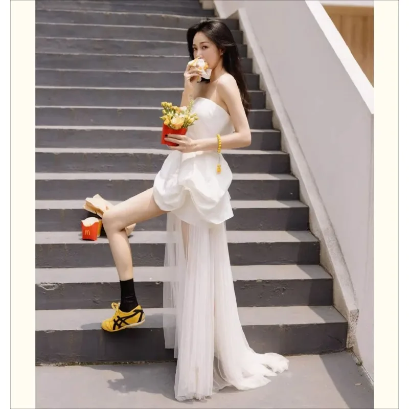 ชุดราตรีสีขาวแบบฝรั่งเศส, ชุดแต่งงานแบบเบา, ถ่ายภาพงานเลี้ยง, ถ่ายภาพตอนเช้า, ผ้าคลุมหน้าแบบกลางแจ้ง, ชุดราตรี