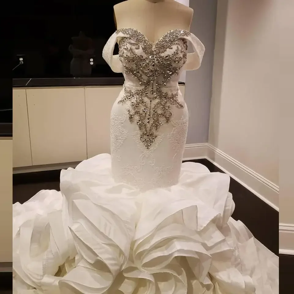 

Customized Gorgeous Mermaid Plus Size Crystals Beads Women Wedding Gowns Off Shoulder Ruffles Train Bridal Dress Zipper Back