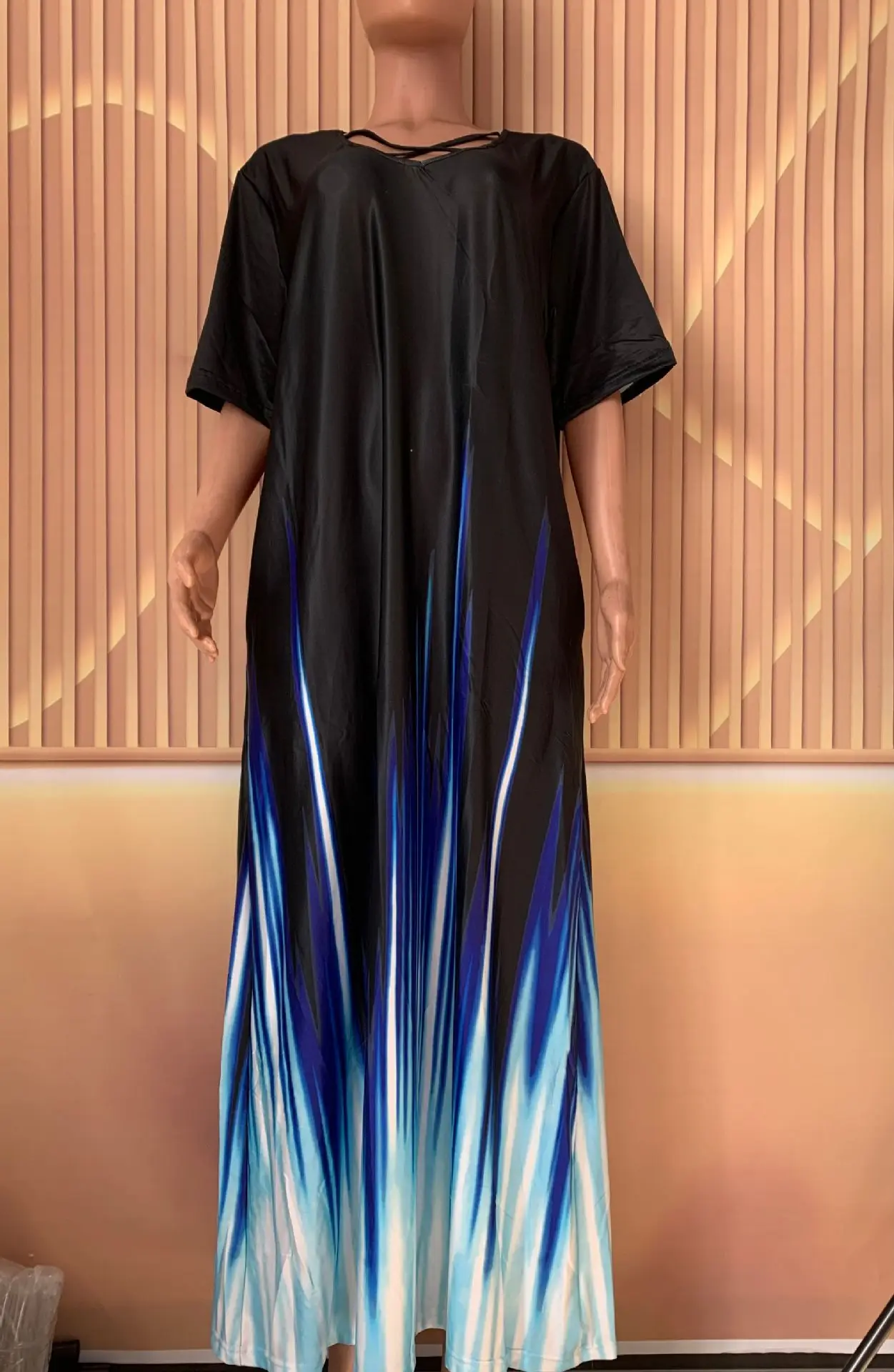 Europe And The United States Summer New Gradual Positioning Printed V-neck Short-sleeved Large-size Pocket Dress Long Skirt