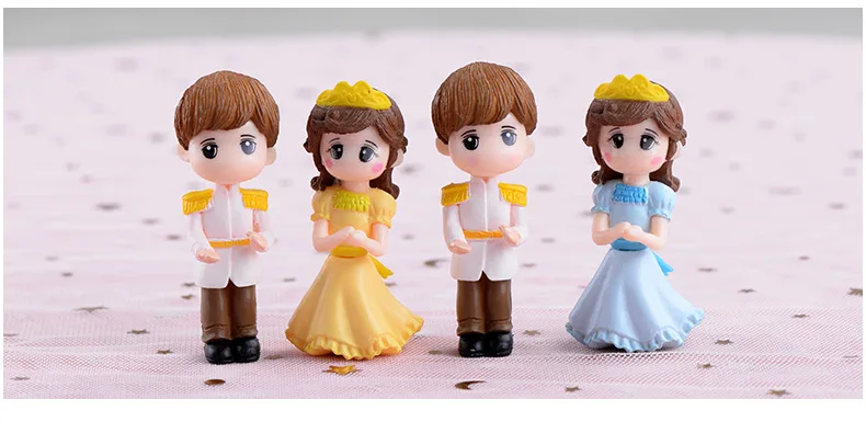 2 Pcs Cartoon Personality Little Prince Princess Couple Creative Couple Ornaments Gift Decoration Accessories